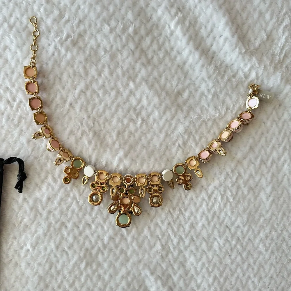 J. Crew Powder Pink Brulee Statement Necklace NWT - Picture 6 of 10